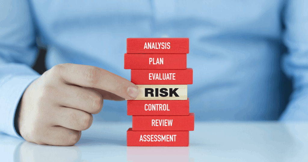 リスクを指す画像